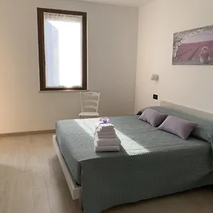 Casa Fiorita Bed & Breakfast